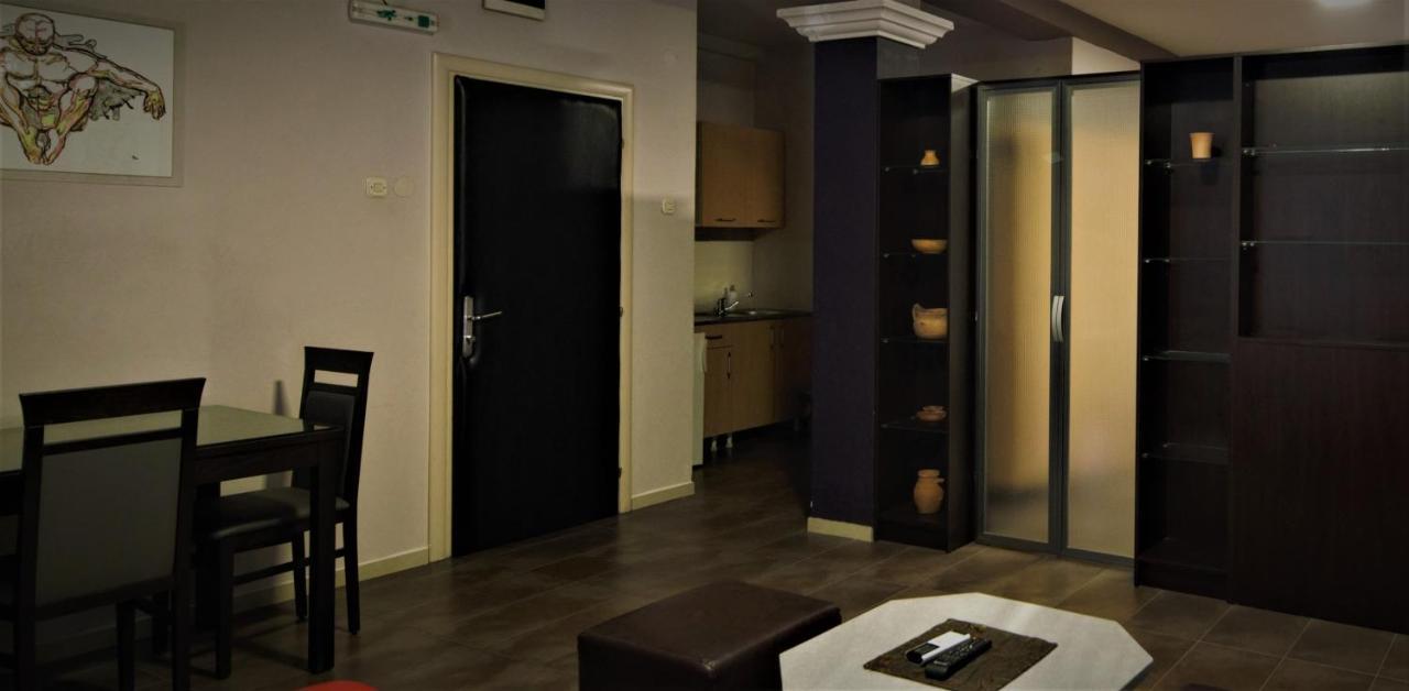 Hotel Ambasador Bitola Kültér fotó