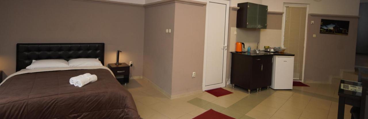 Hotel Ambasador Bitola Kültér fotó