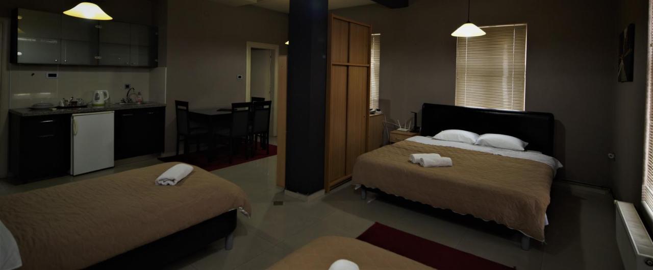 Hotel Ambasador Bitola Kültér fotó
