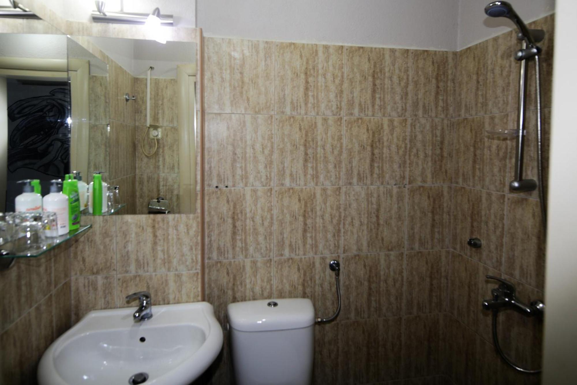 Hotel Ambasador Bitola Kültér fotó